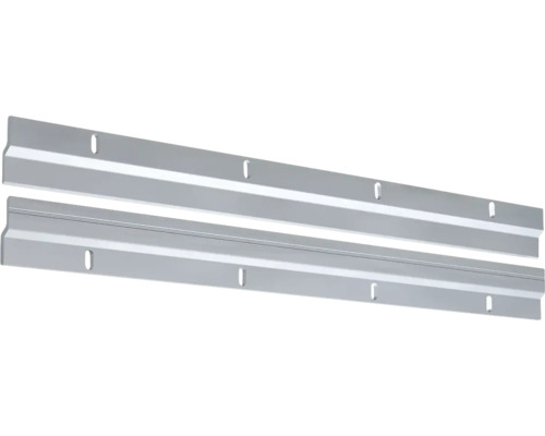 Twee metalen montagerails met voorgeboorde gaten voor wandmontage.
