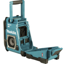 Makita bouwradio met Bluetooth en DAB Plus, open batterijcompartiment aan de achterzijde, met handgreep en luidspreker, Makita Logo.