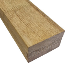 Stuk massief eikenhout als balk
