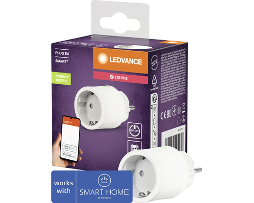 Ledvance Smart Plus Zigbee tussenstekker met energiemeting in verpakking met smartphone weergave en Hornbach Smart Home logo.
