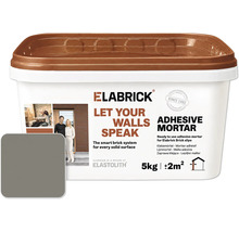 Elabrick lijmmortel voor steenstrips in een emmer van 5 kilogram voor circa 2 vierkante meter oppervlak