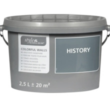 Kunststof emmer met 2,5 liter gekleurde muurverf van StyleColor in de tint History voor circa 20 vierkante meter oppervlakte.