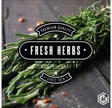 Verse rozemarijn op een donker houten oppervlak met logo voor kruiden van premium kwaliteit. (Image AI modified or generated)