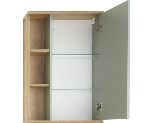 Open spiegelkast met planken