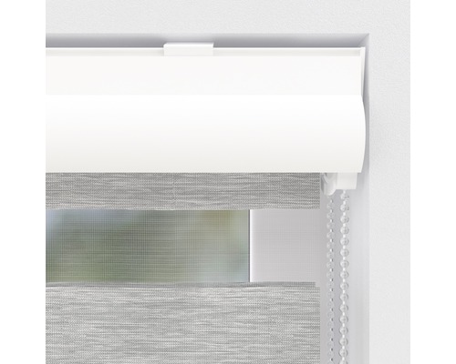 Detail van een rolgordijn voor raamdecoratie en zonwering