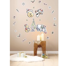 Kerst wanddecoratie met Winnie de Poeh motieven, kaarsen en cadeau