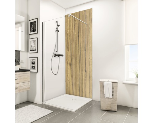 Inloopdouche met douchegoot, kraan en houten element in badkamer