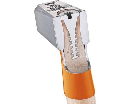 Detailopname timmermanshamer met houten handvat