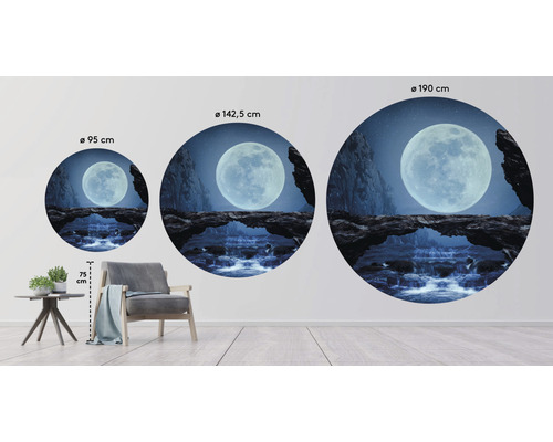 Drie ronde muurdecoraties met maan, waterval en rotsen in verschillende groottes als kamerdecoratie.