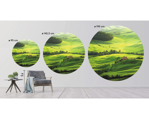 Muursticker met landschapsmotief in drie verschillende formaten.