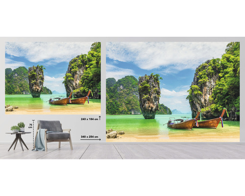 Wanddecoratie met landschapsmotief, rotsachtig eiland en Thaise boten