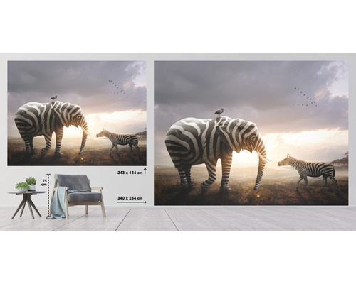 Wanddecoratie met zebra-olifant en zebra in het gras, afmetingen 243 x 184 centimeter en 340 x 254 centimeter