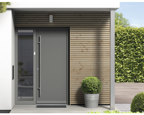 Moderne voordeur met zijpaneel en lange handgreep