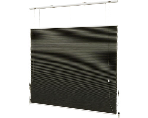 Ingeklemd plisségordijn voor raam