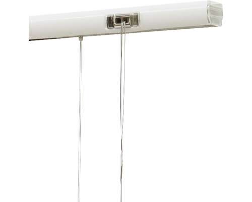 Bovenkant van een jaloezie met koorden