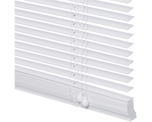 Witte jaloezie met trekkoorden