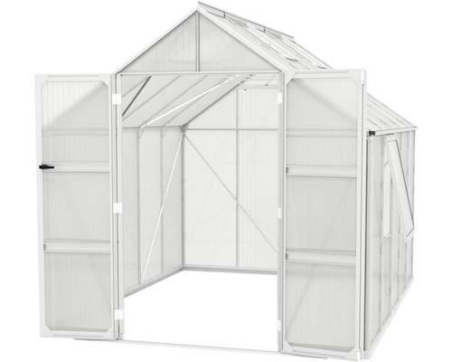 Kweekkas met open deuren en een raam voor ventilatie