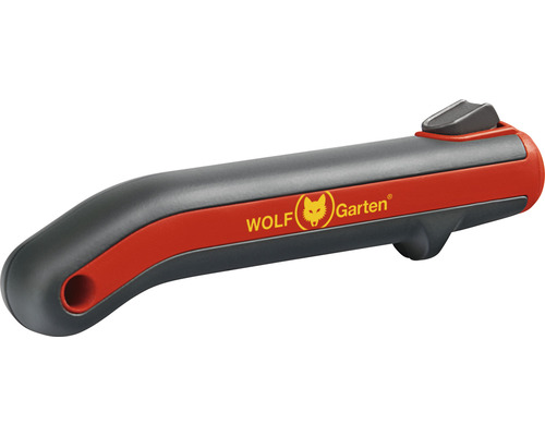 Wolf Garten Logo op tuingereedschap handgreep