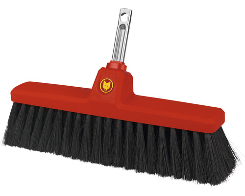 Wolf Garten veegbezem met borstelharen en logo