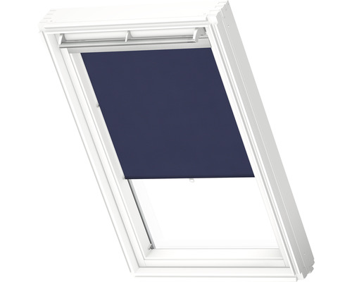 Dakvenster met verduisterend rolgordijn