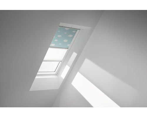 VELUX Verduisterend rolgordijn plus plissé handbediend DFD C02 4660SWL blauwe wolken