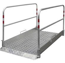 Aluminium hellingbaan met leuning voor veilige toegang
