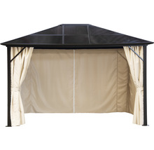 Paviljoen met dak en gordijnen