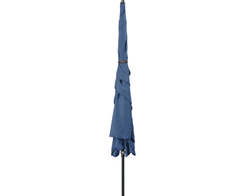 Gesloten parasol voor de tuin