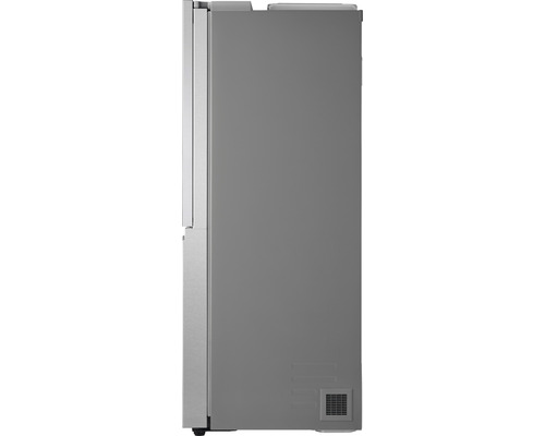 Zijkant van een vrijstaande koelkast