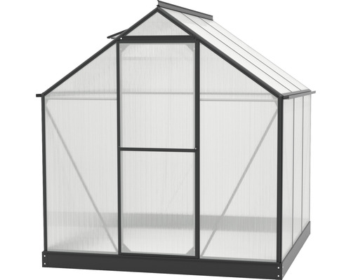 Kas met polycarbonaat platen en metalen frame.