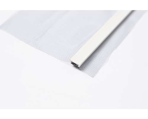 Hor met bevestigingsstrip voor insectenbescherming