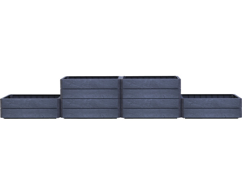 Kunststof bloembakken in trapsgewijze opstelling voor buiten