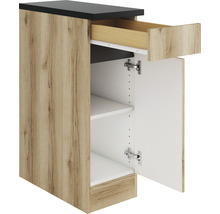 Keukenkast met lade en open deur