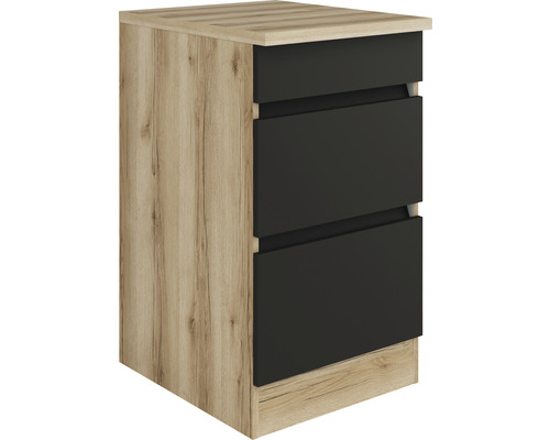 Nachtkastje met drie lades