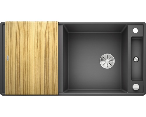 Spoelbak met houten snijplank