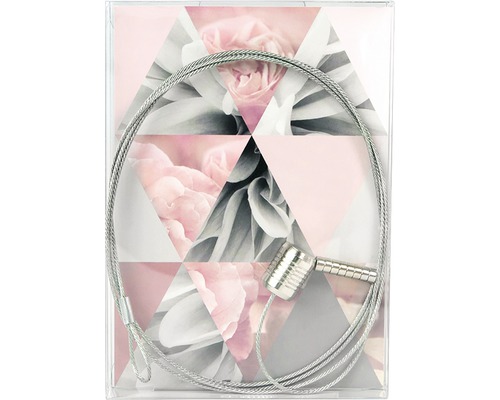 Diefstalbeveiliging met stalen kabel voor een achtergrond met patroon