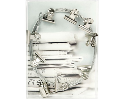 Fotolijst met klemmen aan een koord