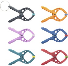 Assortiment kunststofklemmen in verschillende kleuren
