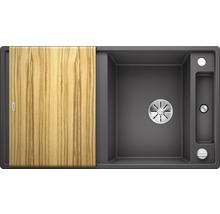 Spoelbak met houten snijplank