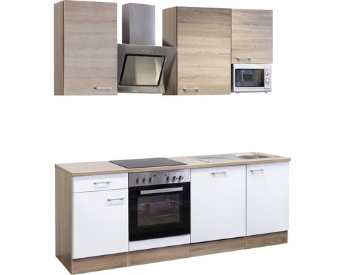 Compleet keukenblok met bovenkasten, afzuigkap, fornuis, spoelbak en magnetron.
