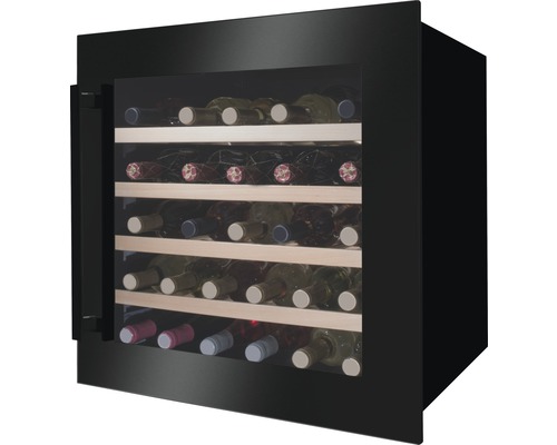 Wijnkoelkast met glazen voorkant en meerdere wijnrekken