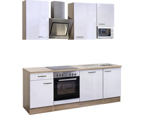 Complete keuken met spoelbak, fornuis, afzuigkap, magnetron en hangkasten