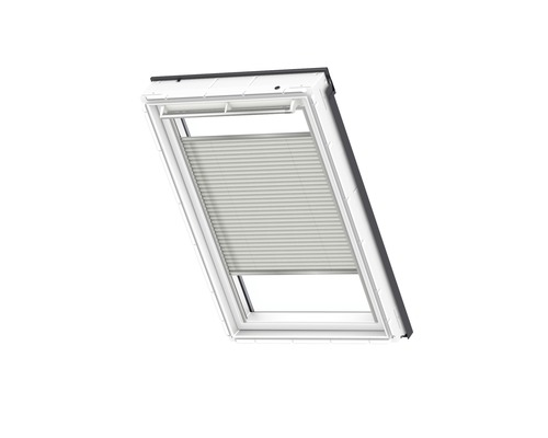 Dakvenster met plissé voor verduistering