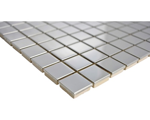 Vierkante mozaïektegels van metaal