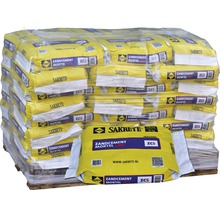 Pallet met zakken Sakrete zandcement