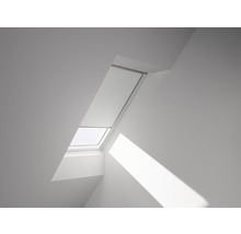 VELUX Combiset buitenzonwering zwart en rolgordijn verduisterend handbediend DOP C02 1025S wit-thumb-3