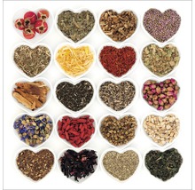 Harten gevuld met diverse kruiden en specerijen