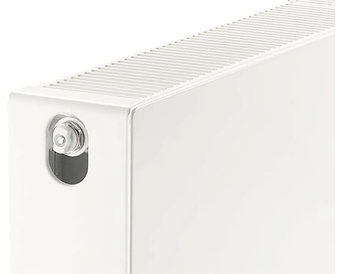 Detail van een radiator met ontluchtingsventiel