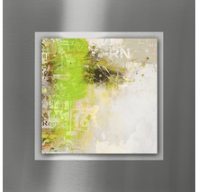 Abstracte wanddecoratie met graffiti-elementen in een zilverkleurige lijst