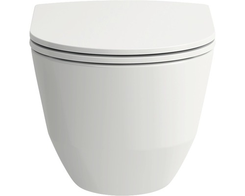 Wandcloset met diepspoeling en toiletzitting